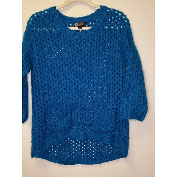 J.J. Basic Teal Sweater  - Picture 1 of 3